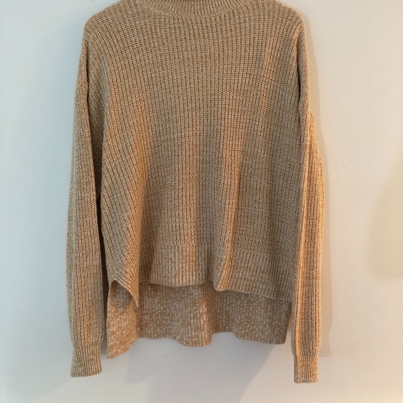 Urban Outfitter Turtleneck Sweater - Picture 2 of 3
